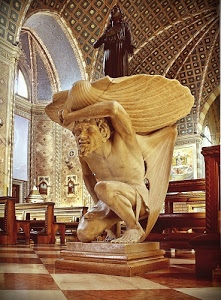 acquasantiera, chiesa, conchiglia, statua, marmo, scultura, statue, ali, finestra, banchi, demone, panche, pavimento, archi, madonna, interno, legno, arco, volta