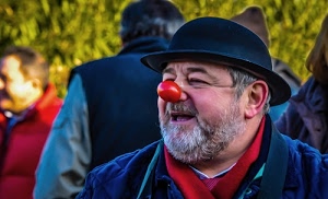 cappello, barba, rosso, naso, sorriso, nero, verde, blu, orecchio, persone, uomo, pagliaccio, baffi, bombetta, uomini, finto, bocca, clown, sciarpa, viso