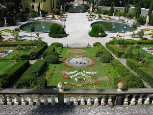 giardino, fontane, balaustra, fiori, siepi, aiuole, verde, alberi, zampilli, statue, piante, acqua, erba, prato, cancello, parco, cerchi