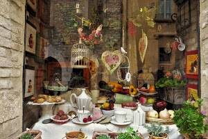 vetrina, gabbia, tazze, frutta, cuori, bianco, negozio, verde, quadri, teiera, tovaglia, riflessi, vetro, cuore, tazzine, esposizione, rosso, piattini, stoviglie, dolci, peperoni, tavolo, piatti
