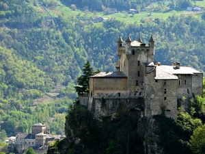 castello, torri, verde, rocca, alberi, montagna, aosta, valle, rupe, mura, panorama, maniero, torre