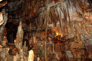 stalattiti, stalagmiti, grotta, luce, rocce, umidità