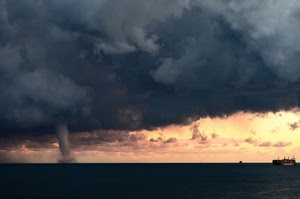 nuvole, mare, tromba, barca, nave, tempesta, vortice, aria, cielo, tornado