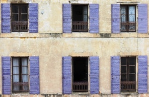 finestre, sei, viola, tenda, persiane, ante, balconi, imposte, blu, palazzo, tende, aperte