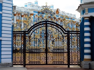 cancello, palazzo, colonna, ferro, croce, oro, azzurro, blu, ingresso, colonne, bianco
