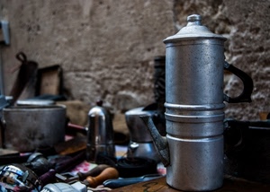 caffettiera, caffè, napoletana, muro, manico, metallo, vintage, antiquariato, caffettiere, oggetti, cucina