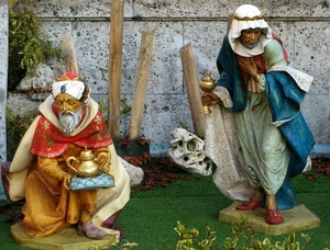 magi, presepe, re, statue, due, statuine, incenso, doni, presepio, rosso
