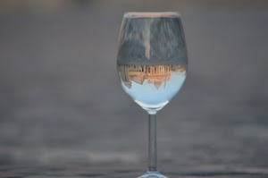 bicchiere, riflesso, chiesa, acqua, vetro, calice, capovolto, trasparenza, gambo, sfocato