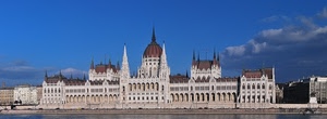 fiume, nuvole, cielo, finestre, cupola, guglie, azzurro, palazzo, torri, archi, castello, colonne, bianco, parlamento, acqua, facciata, budapest, danubio, cupole