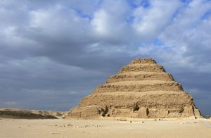 piramide, nuvole, cielo, sabbia, deserto, egitto, gradoni, pietra