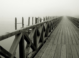 legno, nebbia, ponte, acqua, pali, assi, parapetto, pontile, foschia, staccionata, ics, prospettiva, tavole, barche, bianconero